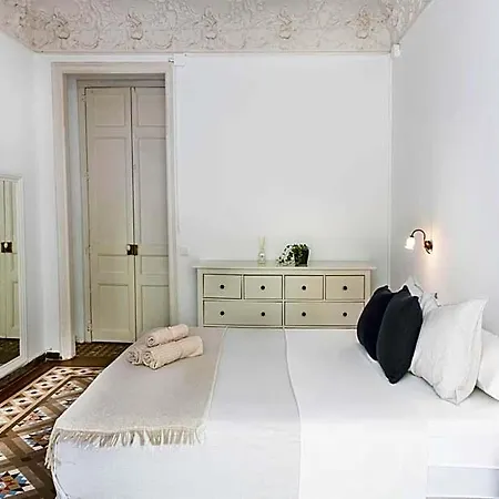 B-garden Bcn Hostel *