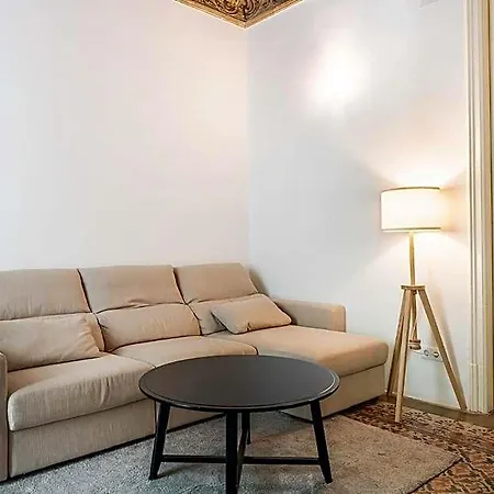 Hostel B-garden Bcn *