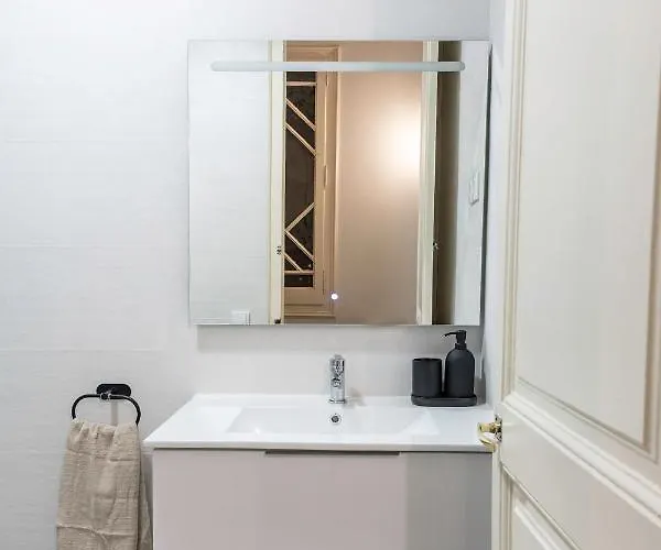 B-garden Bcn Ostello Barcellona